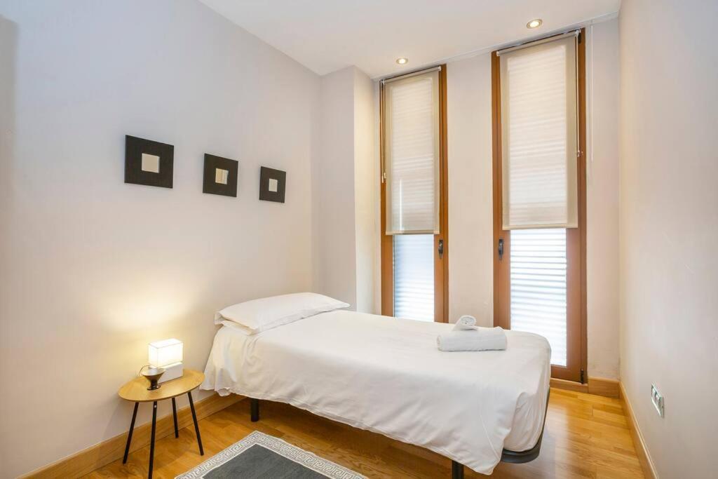 Marieta Apartment By The Castle With Ac アリカンテ エクステリア 写真