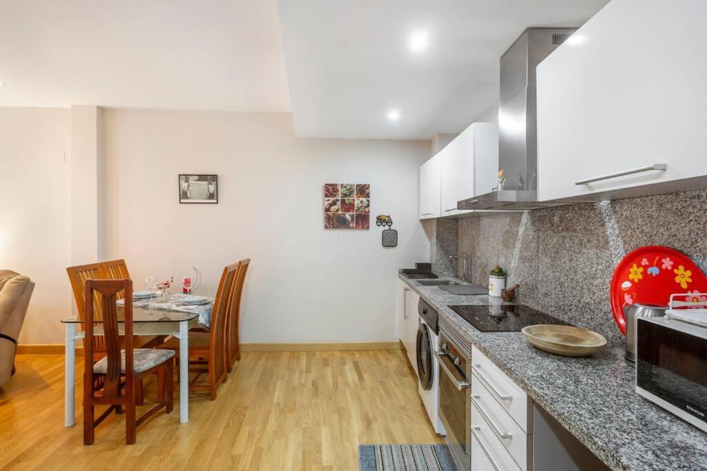 Marieta Apartment By The Castle With Ac アリカンテ エクステリア 写真